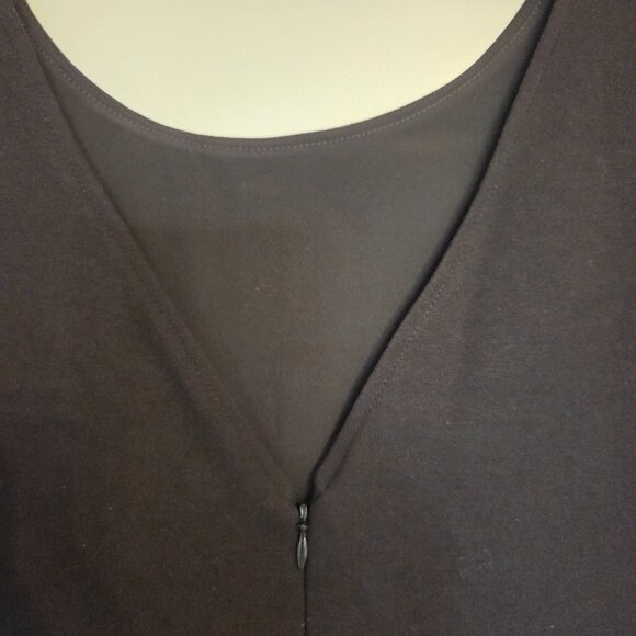 Aritzia Talulu Black short sleeve knee length dress with low back size L NWT - Picture 3 of 8